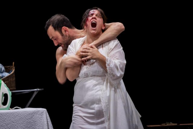 Da sinistra: Ivano Piccicallo e Leonarda Saffi in "L'angelo del focolare", credit @masiarpasquali