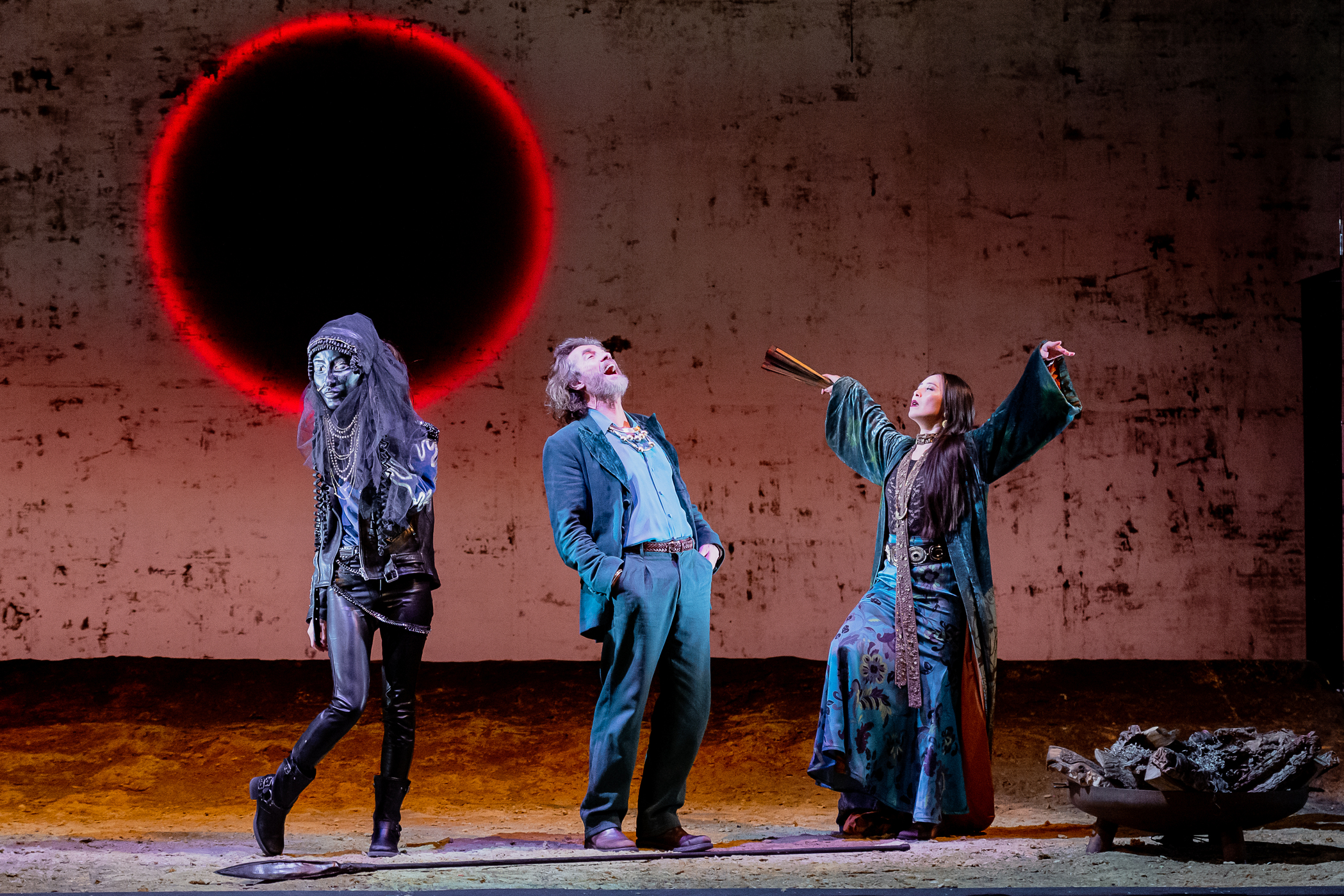 Da sinistra: Elena Nico, Alessio Boni, Jun Ichikawa, credit @filippomanzini