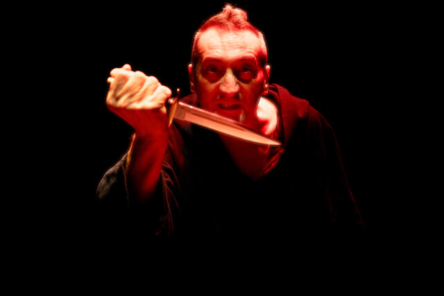 Corrado D'Elia in "Macbeth", credit @CompagniCorradoD'Elia
