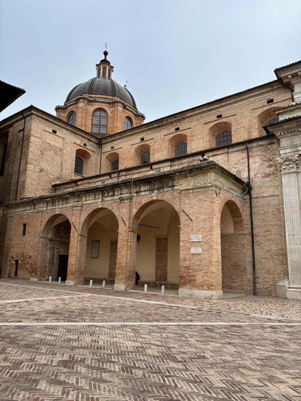 Abbazzia benedettina a San Lorenzo in Campo, credit MartaCalcagno