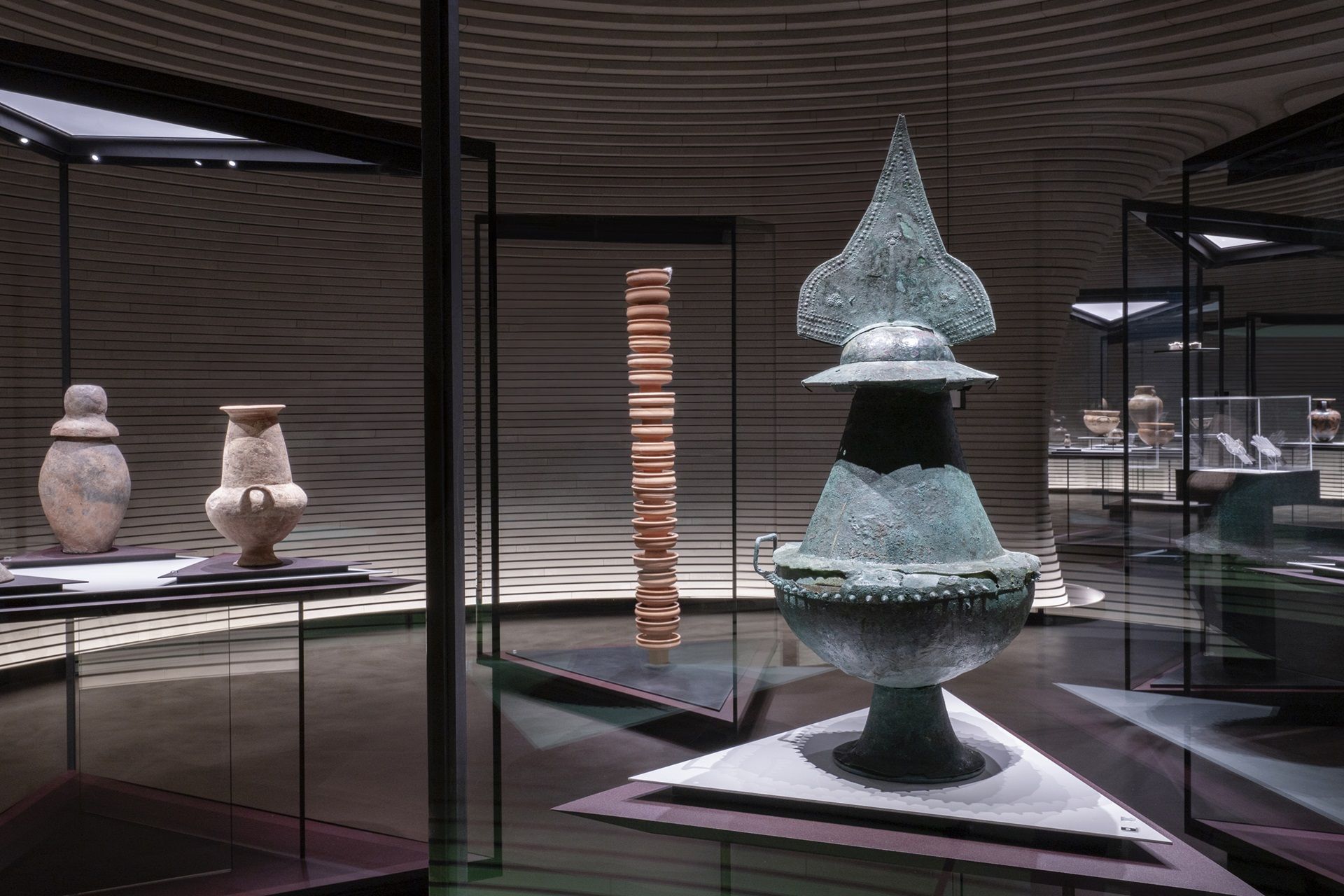 VULCI © Daniele Portanome per Fondazione Luigi Rovati_